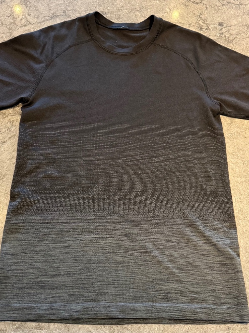 lululemon Metal Vent Tech Short-Sleeve Shirt small
